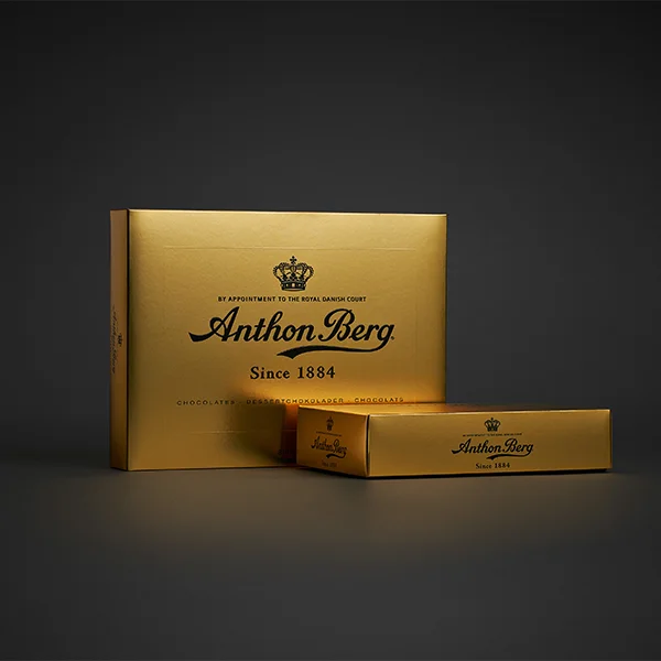 Custom-Gold-Foil-Boxes-1.webp